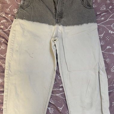Grey-white jeans