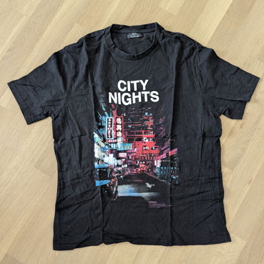 T-shirt Bershka City Nights