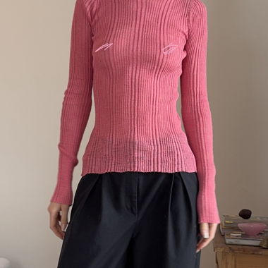 Rose Ribbed Sweater by Roberto Collina