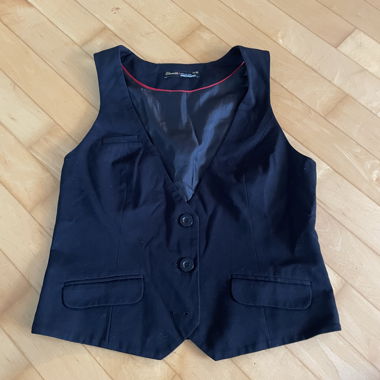 black vest