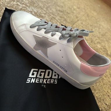 Golden Goose