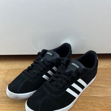 Adidas Schuhe Schwarz Weiss Grösse 41.5