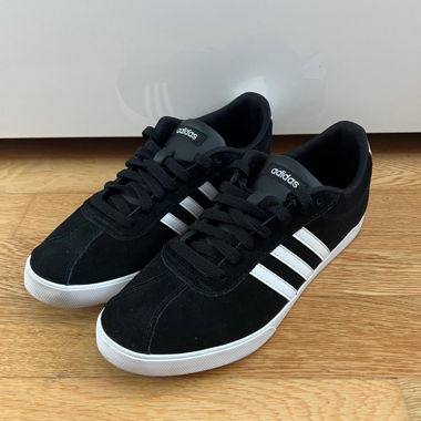 Adidas Schuhe Schwarz Weiss Grösse 41.5