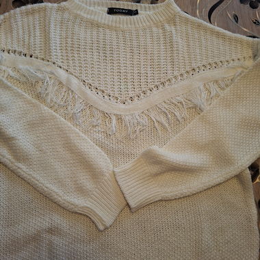 Pull en maille crème
