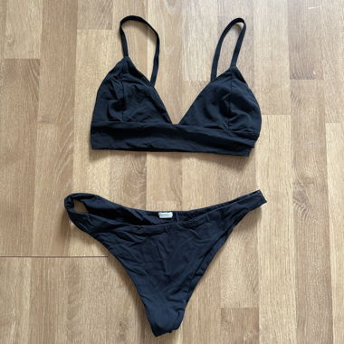 Black bikini by subdued