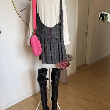 Kariertes Trägerkleid