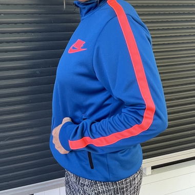 Giacca sportiva Nike blu con zip