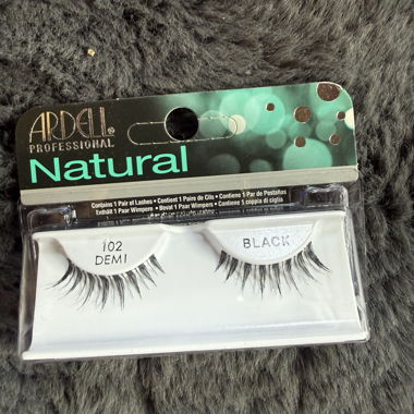 Ardell Professional Natural ciglia finte 102 Demi