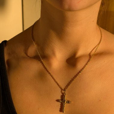 Goldenes Kreuz Halskette