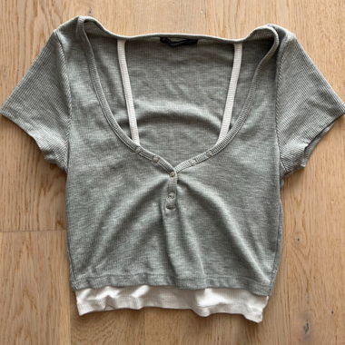 grey 2 in 1 top from stradivarius 