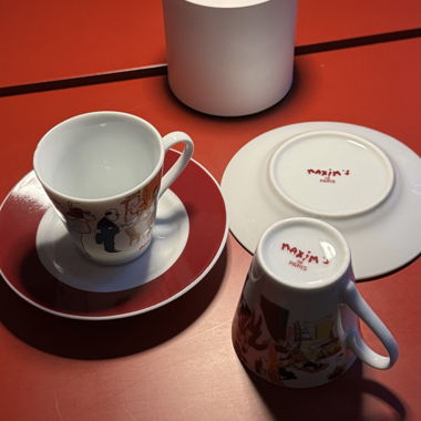 Lot 2 tasses Collection Maxim’s De Paris