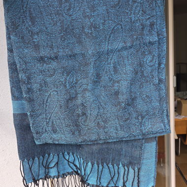 Joli foulard doux (soie?)