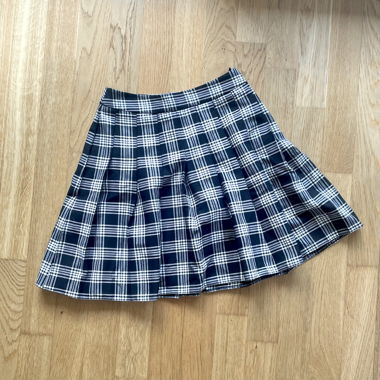 Pleated Skirt with Check Pattern