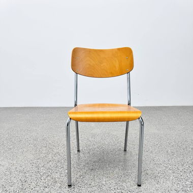  Bigla Atelier Stapelstühle, 70er Jahre   