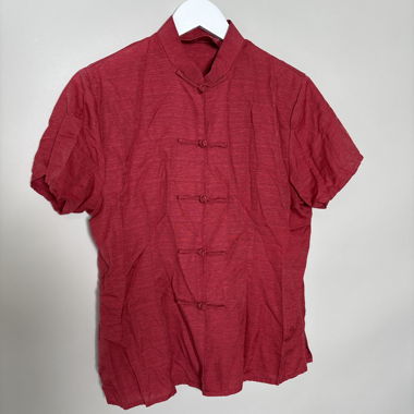 Camicia/blusa con bottoni in seta rossa