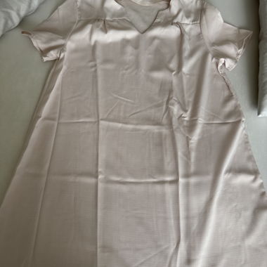 Silk-look pink dress