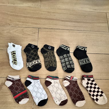 10x Socken Bemustert