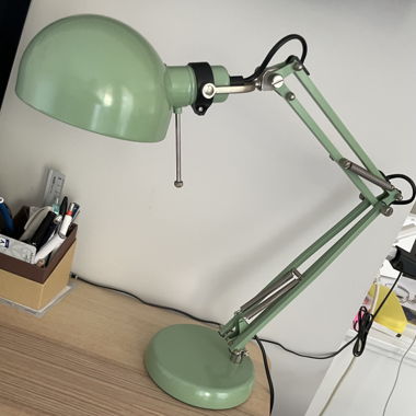 Lampada da scrivania verde