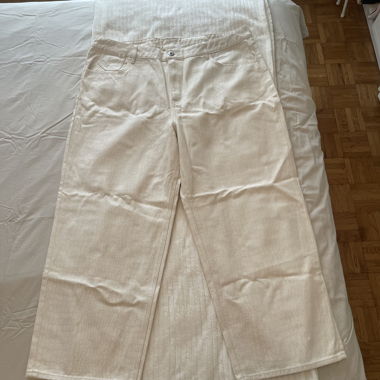 Pantalone écru - Motivo coccodrillo