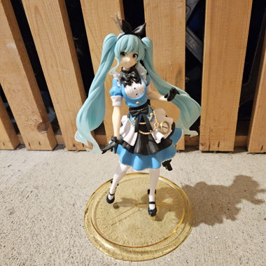 Hatsune Miku Figure Tato Princess Alice