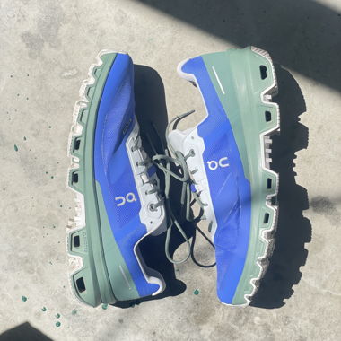 Scarpe On Cloudventure impermeabili