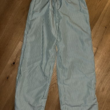 Gestreifte Trainerhose