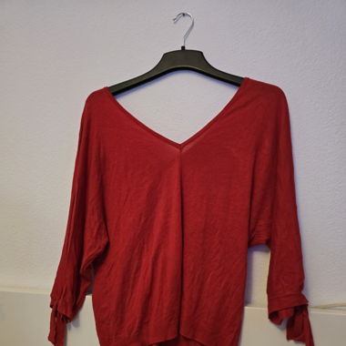Pull crop top 