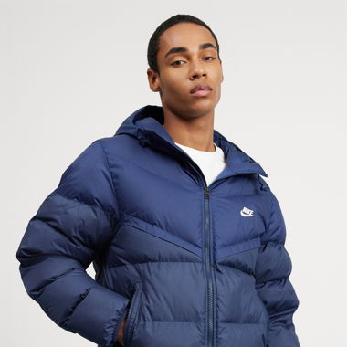 Blaue Nike-Jacke