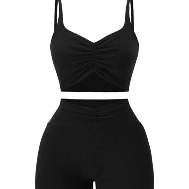 Ensemble crop top noir & shorts