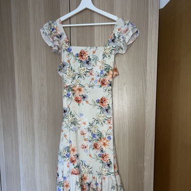 Sommerkleid, Blumenmuster, 34, Rückenschleife