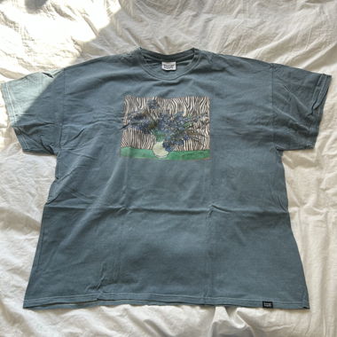 baggy Van-Gogh t-shirt