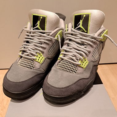 Air Jordan 4 Retro Grösse 45