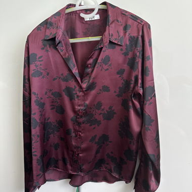 Bluse mit Blumen