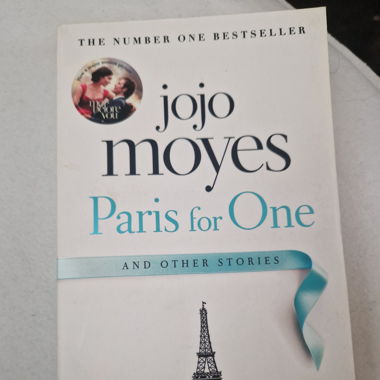 Buch jojo moyes Paris for One