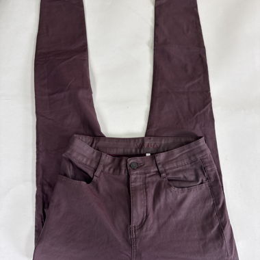 VILA Burgundy Coated Jeans