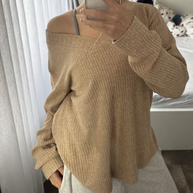 Pull brun
