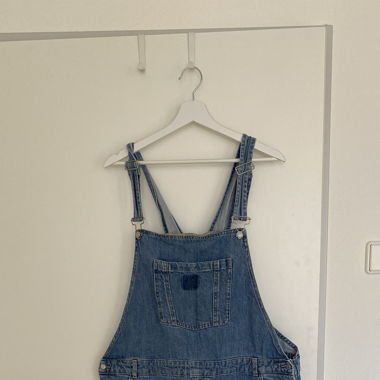 Latzhosen Jeans