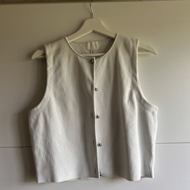 Beige Strickweste ohne Ärmel