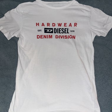 T-shirt Diesel bianco – logo grafico – taglia S