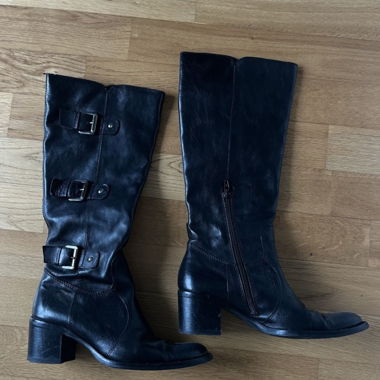 Stivali in Pelle con Fibbia