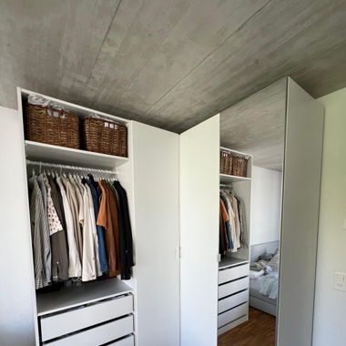 Pax Eckkleiderschrank - fast neu