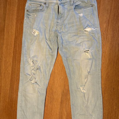 Hollister jeans with holes