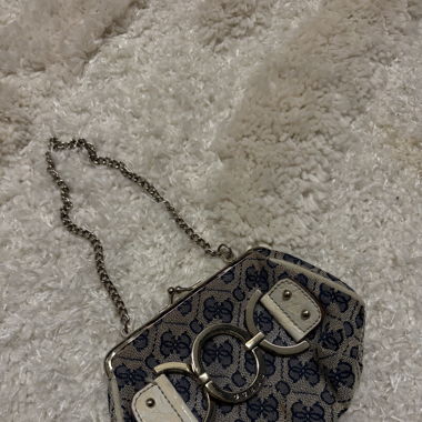 petite pochette Guess vintage