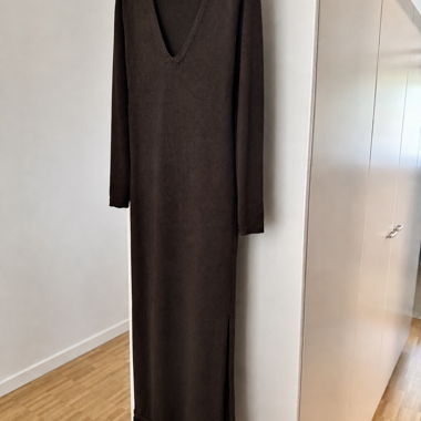Robe en maille brune avec franges - H&M