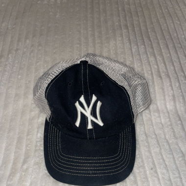 Yankees cap