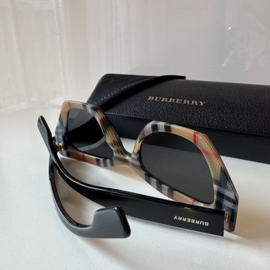 Burberry Sonnenbrille - Damen schwarz