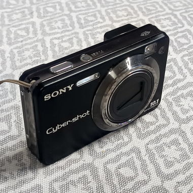 Sony Cyber-shot DSC-W170