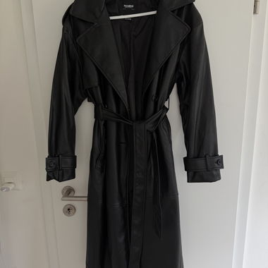Trench en similicuir noir Pull&Bear