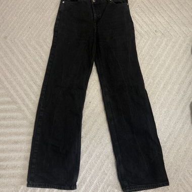 Jeans neri a vita alta