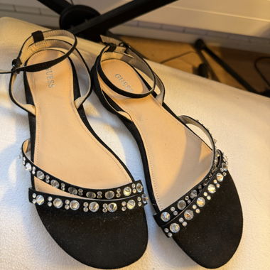Guess Schuhe